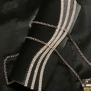 Beautiful Evening clutch